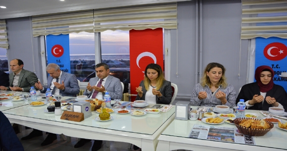 EHT YAKINLARI VE GAZLERE FTAR