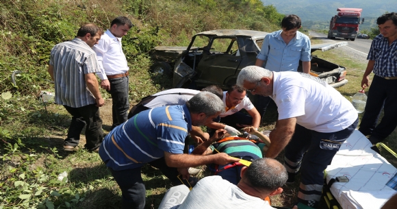 NEBOLU'DA TRAFK KAZASI: 6 YARALI